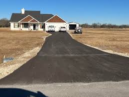 Best Driveway Pressure Washing  in Ainaloa, HI